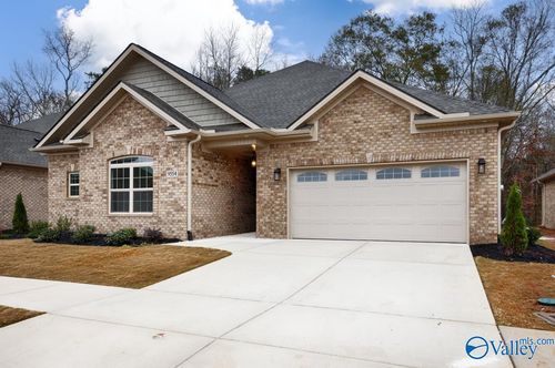 9554 Abington Cove Blvd, Madison, AL, 35757-7697 | Card Image