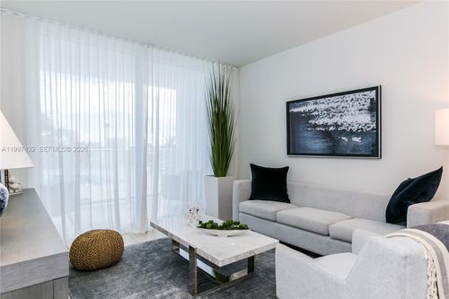 unit-404-401 N Birch Rd, Fort Lauderdale, FL, 33304-4256 | Card Image