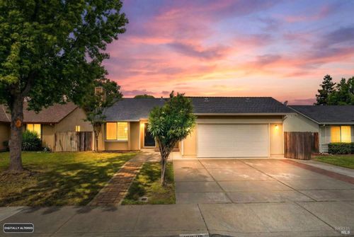 508 Crested Drive, Suisun City, CA, 94585 | Card Image