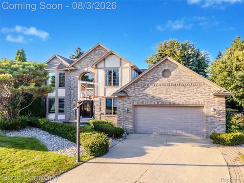 14973 River View Ct, Sterling Heights, MI, 48313-5772 | Card Image