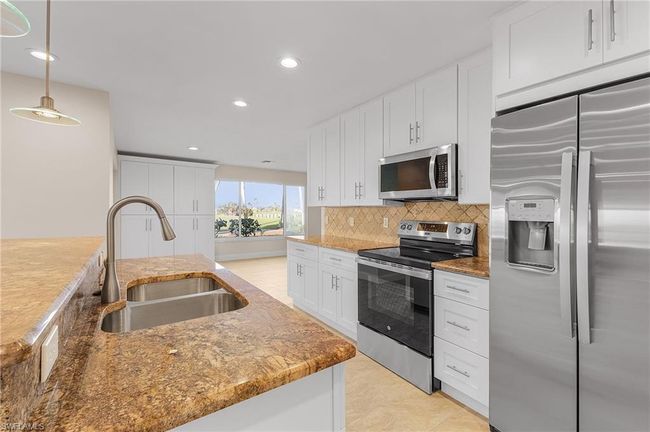 Kitchen | Image 9