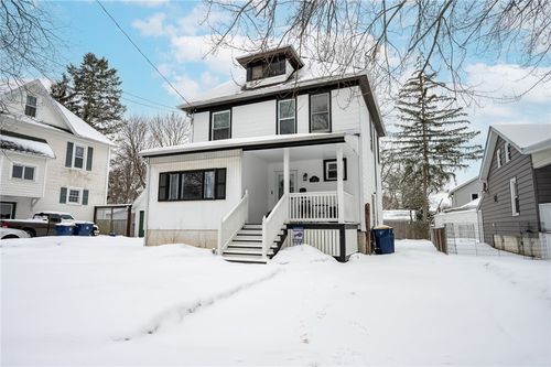 314 Locust St, Lockport, NY, 14094-4943 | Card Image
