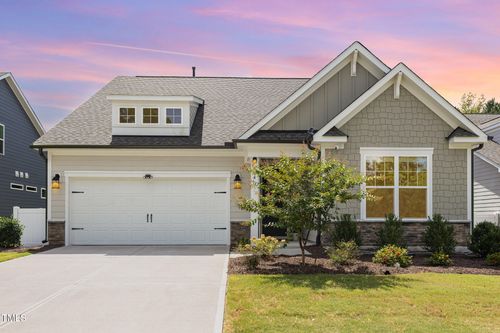 504 Darter St, Holly Springs, NC, 27540-5832 | Card Image