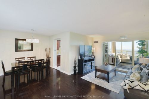 2110-30 Malta Ave, Brampton, ON, L6Y4S5 | Card Image