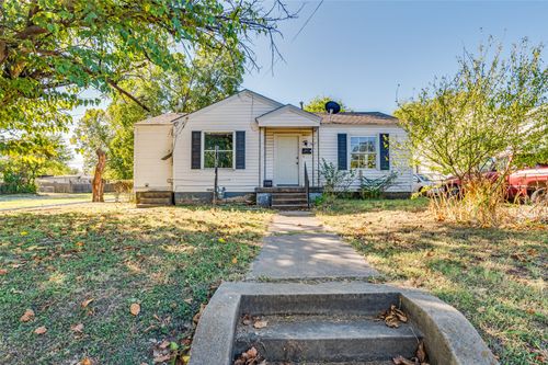 3422 Falls Dr, Dallas, TX, 75211-5973 | Card Image