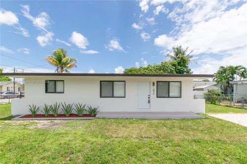 1896 Nw 66th St, Miami, FL, 33147 | Card Image