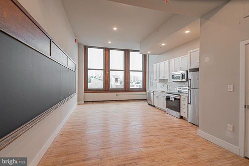 unit-313-1300 S 19th St, PHILADELPHIA, PA, 19146-4603 | Card Image