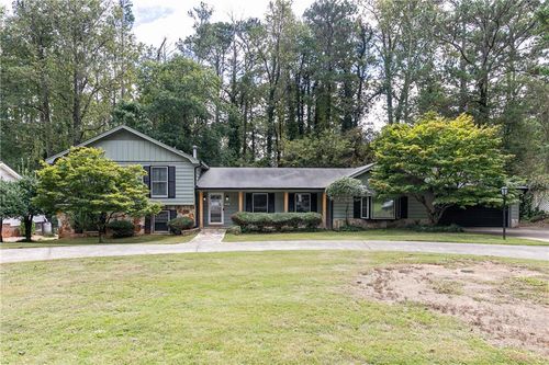 2431 Weatherford Ct, Marietta, GA, 30068-3475 | Card Image