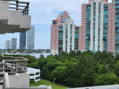 apt-814-3300 Ne 191st St, Aventura, FL, 33180-2444 | Card Image