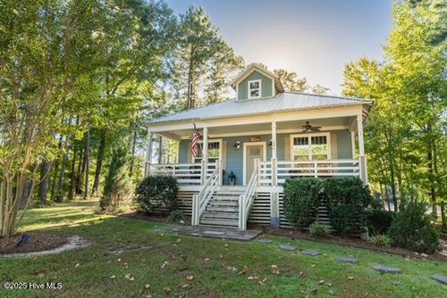 1044 Mill Creek Dr, Minnesott Beach, NC, 28510-4604 | Card Image