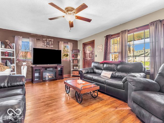 358 Lincoln Ave, House other with 2 bedrooms, 1 bathrooms and null parking in Cloverdale IN | Image 5