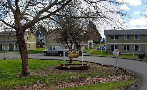 1015 Oakhurst Dr, Elma, WA, 98541-9415 | Card Image