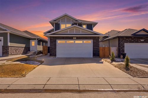 351 Kolynchuk Manor, Saskatoon, SK, S7T0W3 | Card Image