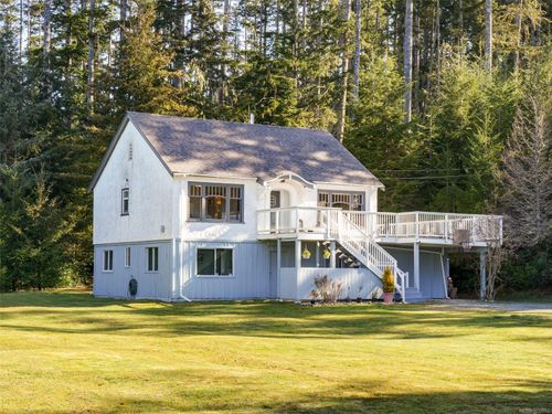 8996 W Coast Rd, Sooke, BC, V9Z1G2 | Card Image