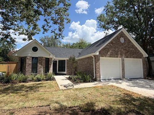 2915 Great Lakes Avenue, Sugar Land, TX, 77479 | Card Image