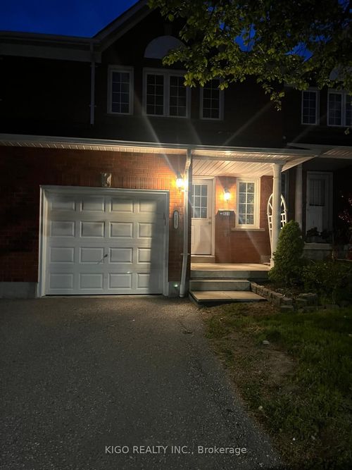 121-10 Bassett Boulevard, Whitby, ON, L1N9C3 | Card Image