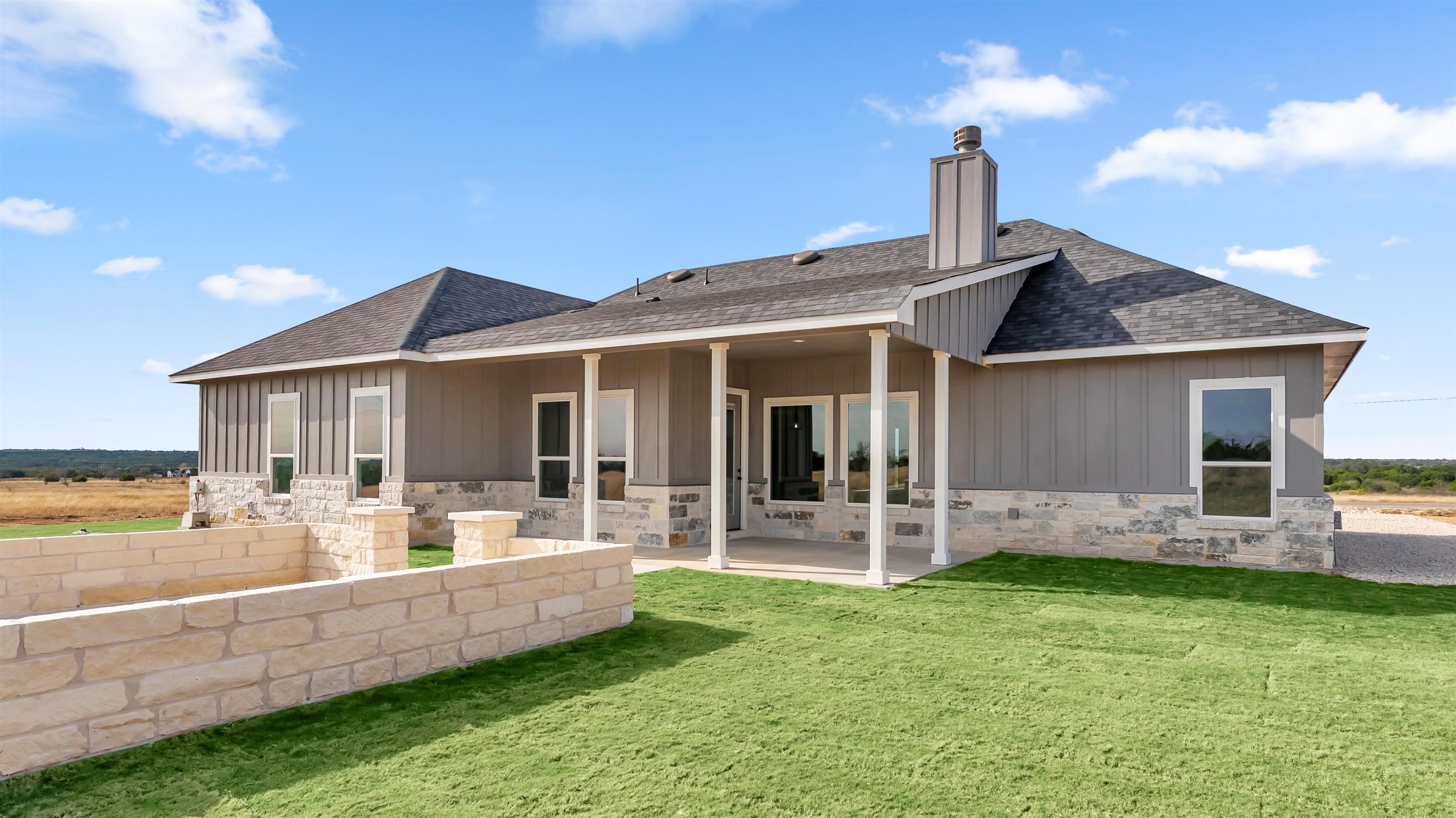 Residential in Bertram 3