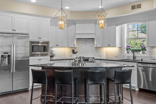 apt-224-15420 Oakcroft Pl, Wayzata, MN, 55391-2183 | Card Image