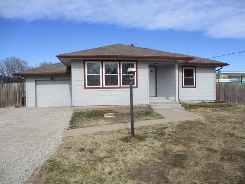 3206 W Macarthur Rd, Wichita, KS, 67217-3843 | Card Image