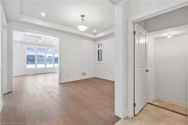 56 Calypso Ave, House other with 4 bedrooms, 4 bathrooms and 4 parking in Minesing ON | Image 8
