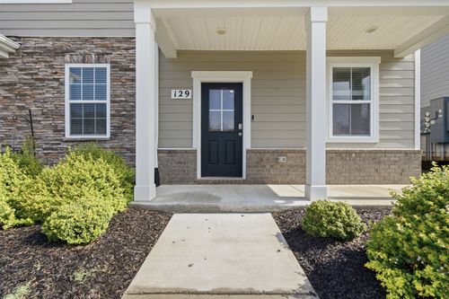 129 Cecil Rd, Lebanon, TN, 37087-4227 | Card Image