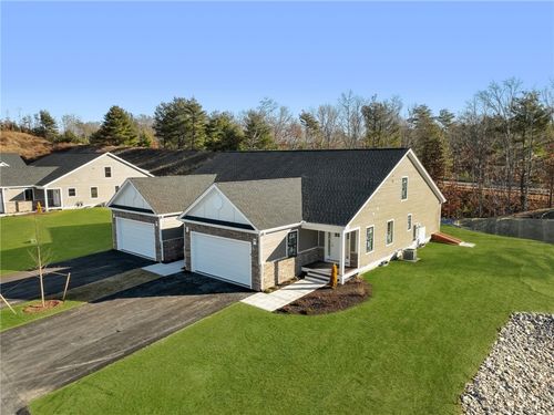46 Overlook Ln, Chepachet, RI, 02814-1042 | Card Image