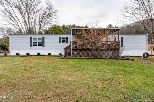 326 Grindstaff Rd, Butler, TN, 37640-7390 | Card Image