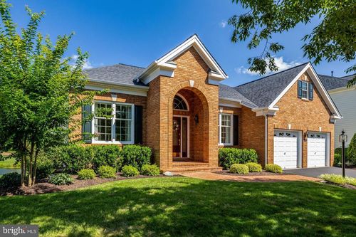 15454 Legacy Way, HAYMARKET, VA, 20169-6115 | Card Image