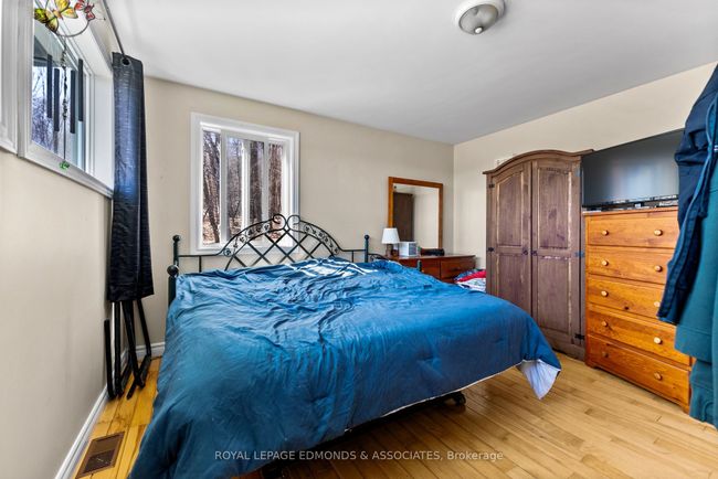 887 Flat Rd, House other with 3 bedrooms, 2 bathrooms and 10 parking in Dacre ON | Image 18