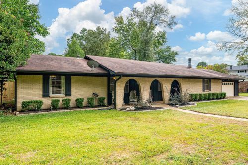 1801 Troy Circle, Benton, AR, 72019 | Card Image