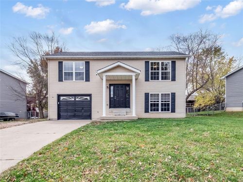 1118 Nina Drive, Warrenton, MO, 63383 | Card Image