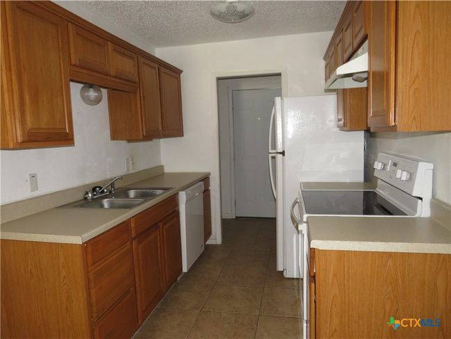 B - 910 Dryden Ave, Home with 2 bedrooms, 1 bathrooms and null parking in Copperas Cove TX | Image 5