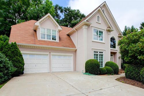 3305 Greencastle Chase Ne, Marietta, GA, 30062-4467 | Card Image