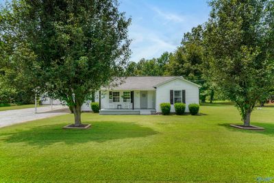 656 Walt Campbell Road, House other with 3 bedrooms, 2 bathrooms and null parking in Hazel Green AL | Image 3