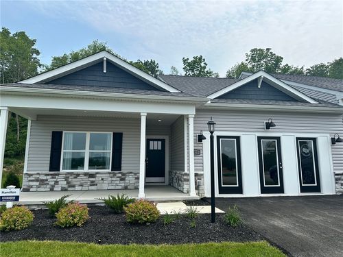 3026 Audrey Dr, Greensburg, PA, 15601-4910 | Card Image