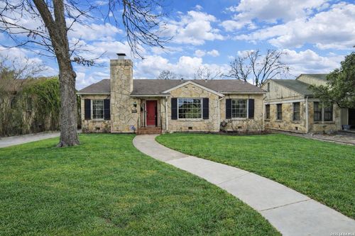 336 North Dr, San Antonio, TX, 78201-3724 | Card Image