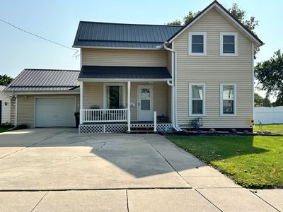 604 Genesee Avenue, House other with 3 bedrooms, 1 bathrooms and 1 parking in Morrison IL | Image 1