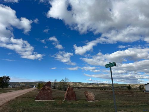 13244 Hillsview Dr, Hot Springs, SD, 57747-7386 | Card Image