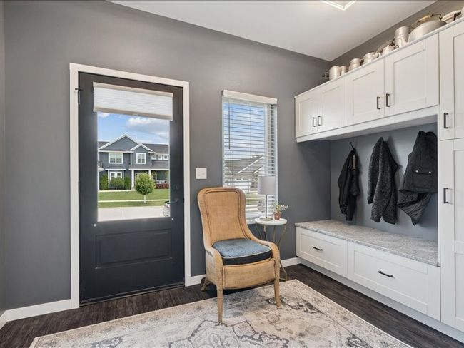 5112 Scenic View Ct Sw, House other with 5 bedrooms, 3 bathrooms and null parking in Cedar Rapids IA | Image 5