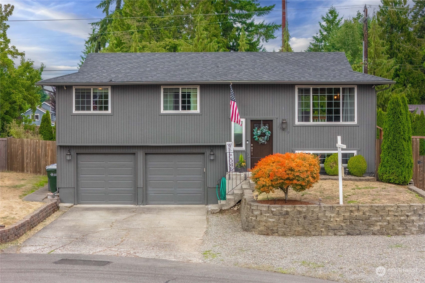 213th Avenue Ct, Bonney Lake, WA 98391