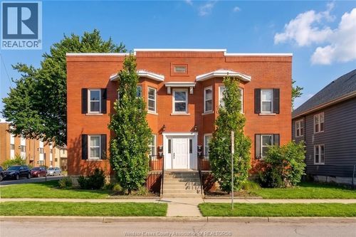 485 Louis Ave, Windsor, ON, N9A1W5 | Card Image