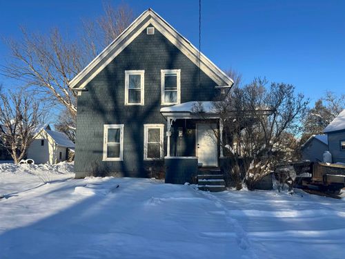 8 Kilkenny St, Lancaster, NH, 03584-3024 | Card Image