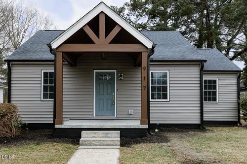 917 Gold St N, Wilson, NC, 27893-2509 | Card Image