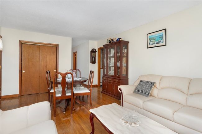 70 Silver Spring Ave, House other with 3 bedrooms, 1 bathrooms and 6 parking in Riverside RI | Image 9
