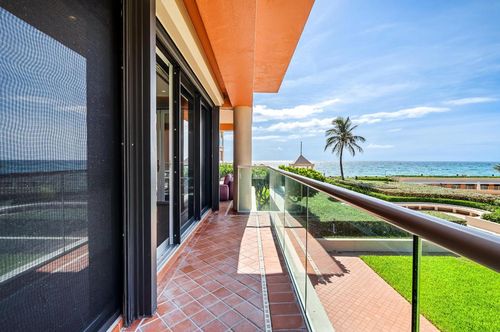 n25-2 N Breakers Row, Palm Beach, FL, 33480 | Card Image