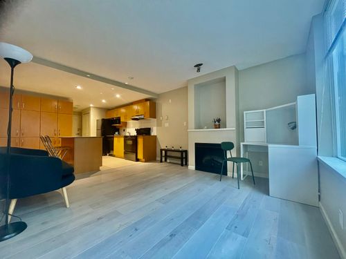 9288 University Cres, Burnaby, BC, V5A4X7 | Card Image