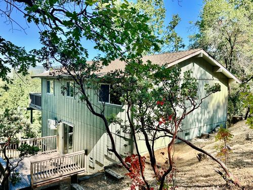 21313 American River Dr, Sonora, CA, 95370-9197 | Card Image