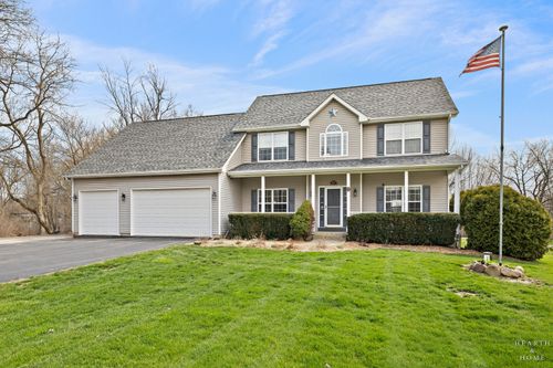 10514 Ridge Ln, Marengo, IL, 60152-9121 | Card Image