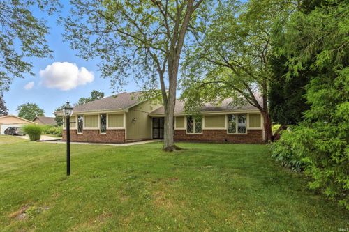 7415 Tanbark Ln, Fort Wayne, IN, 46835-1350 | Card Image