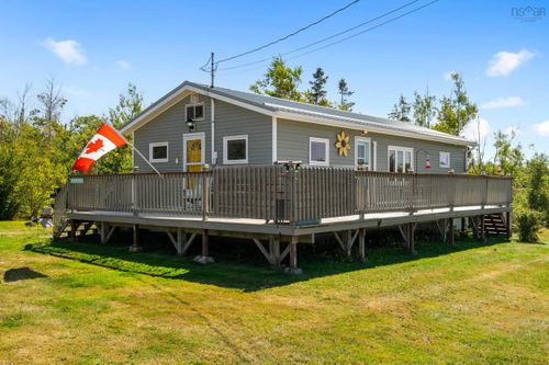 20 Macknight Lane, Seafoam, NS, B0K1N0 | Card Image